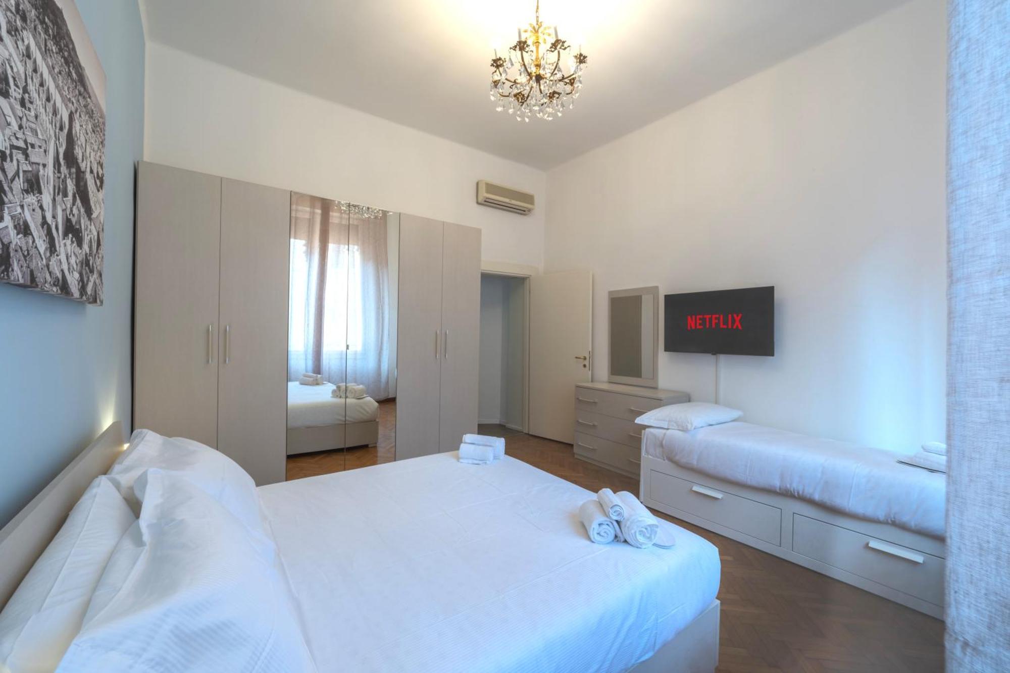 Suite In The Center Of Bolonia Exterior foto